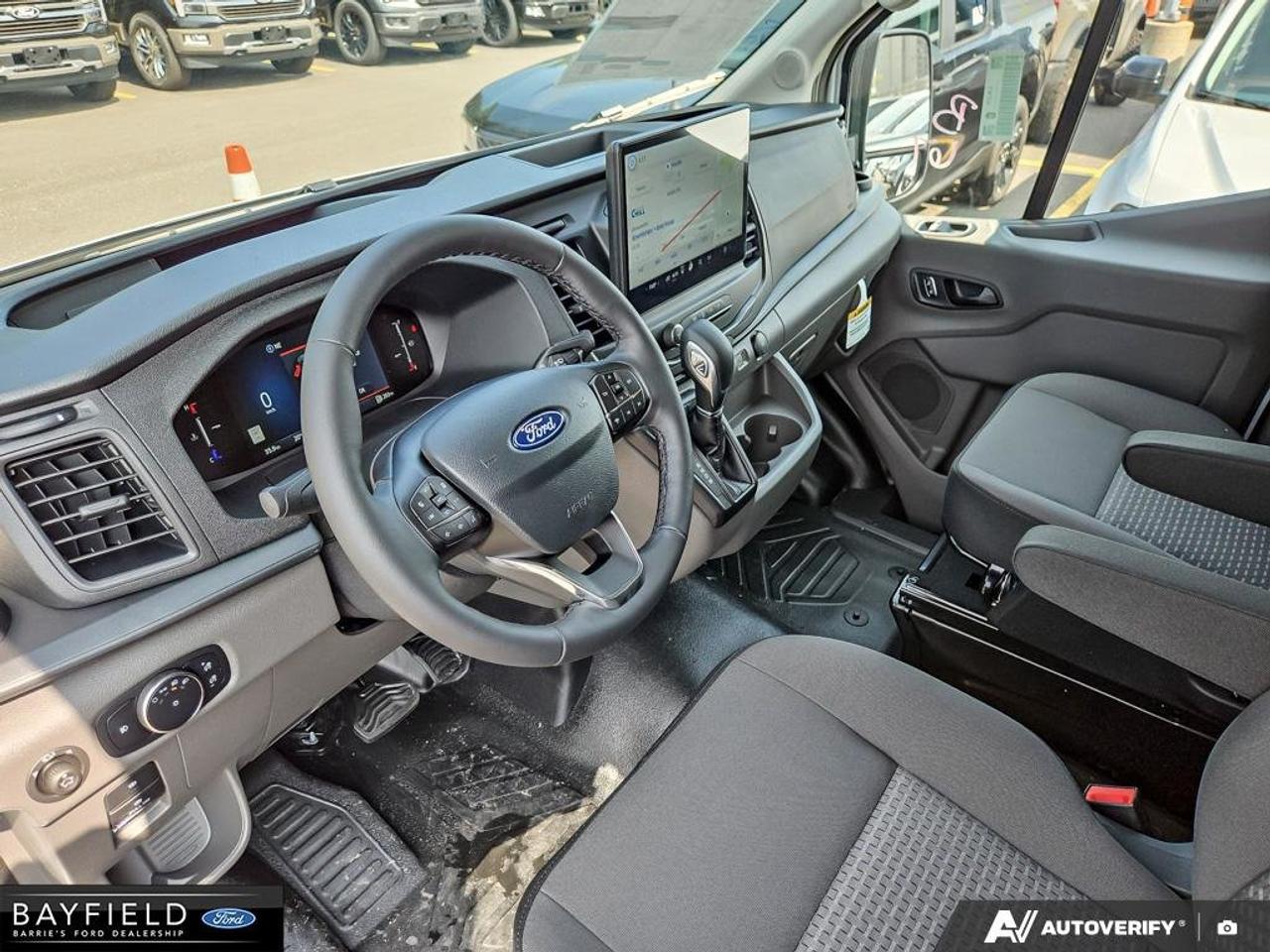 2026 Ford Transit Long 148 EL Photo