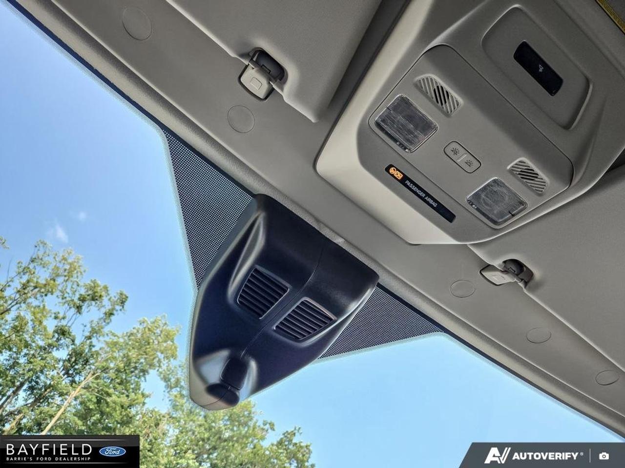 2026 Ford Transit Long 148 EL Photo