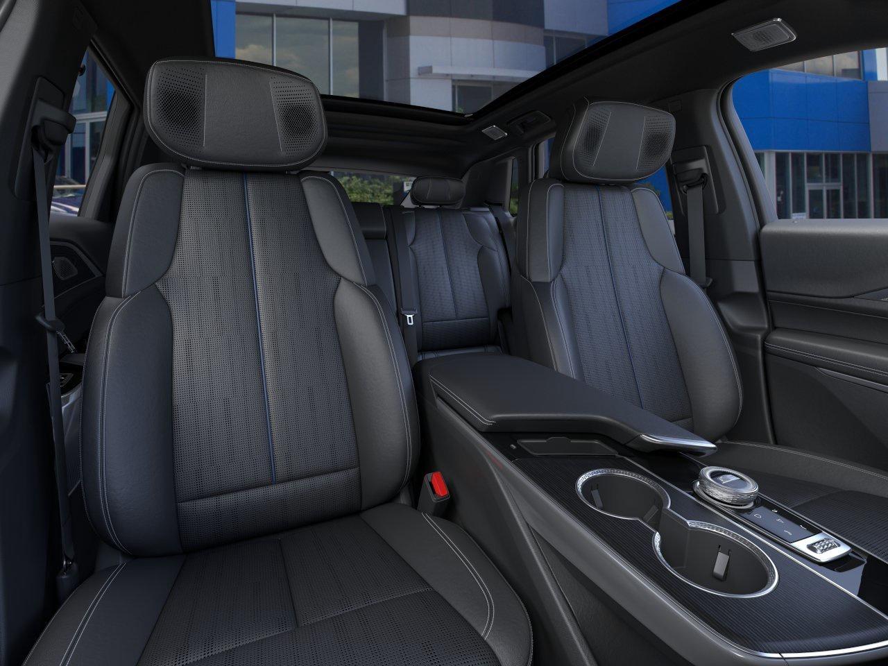 2026 Cadillac LYRIQ Premium Sport Photo
