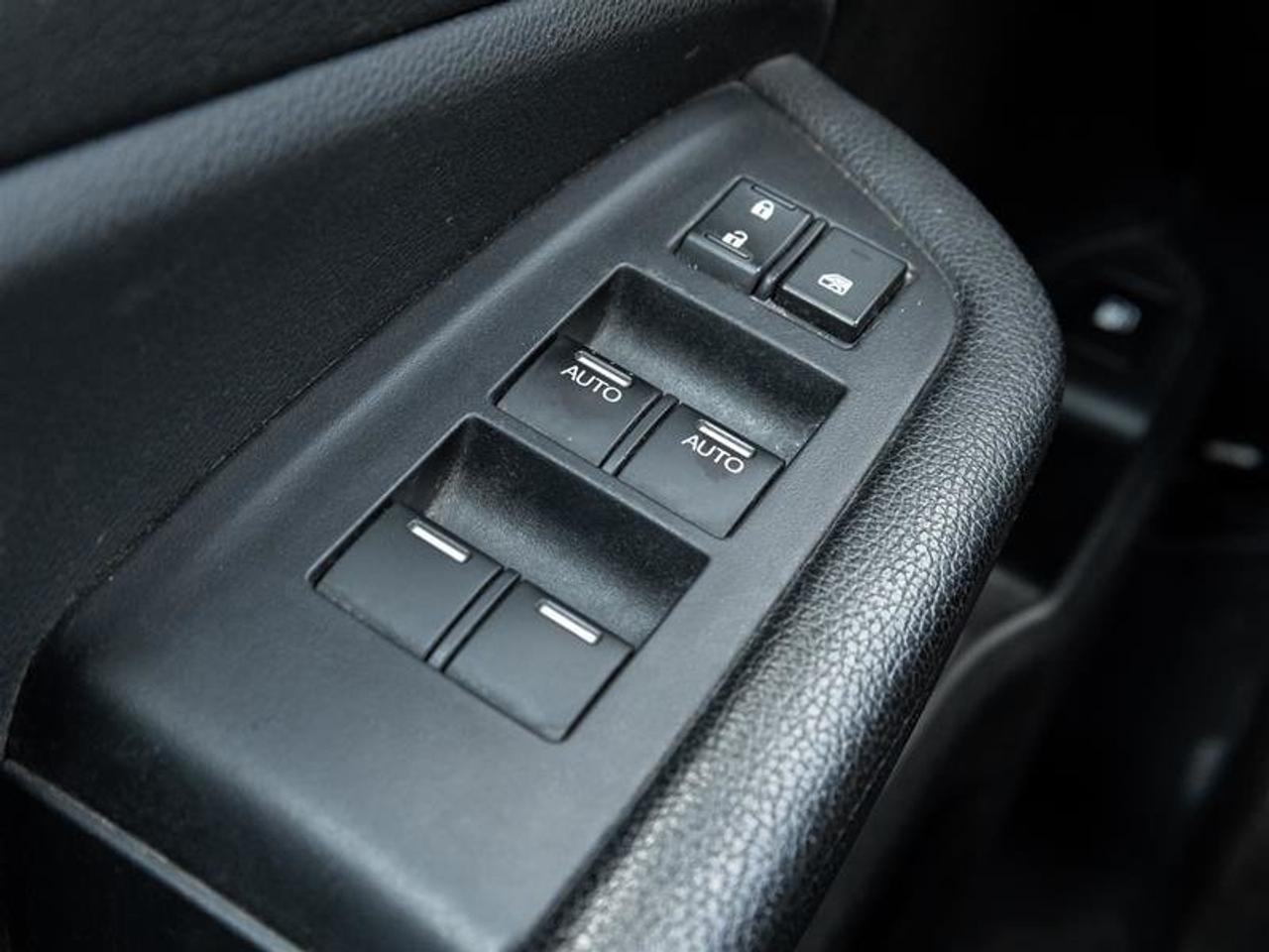 2017 Honda Pilot V6 LX 6AT AWD Photo
