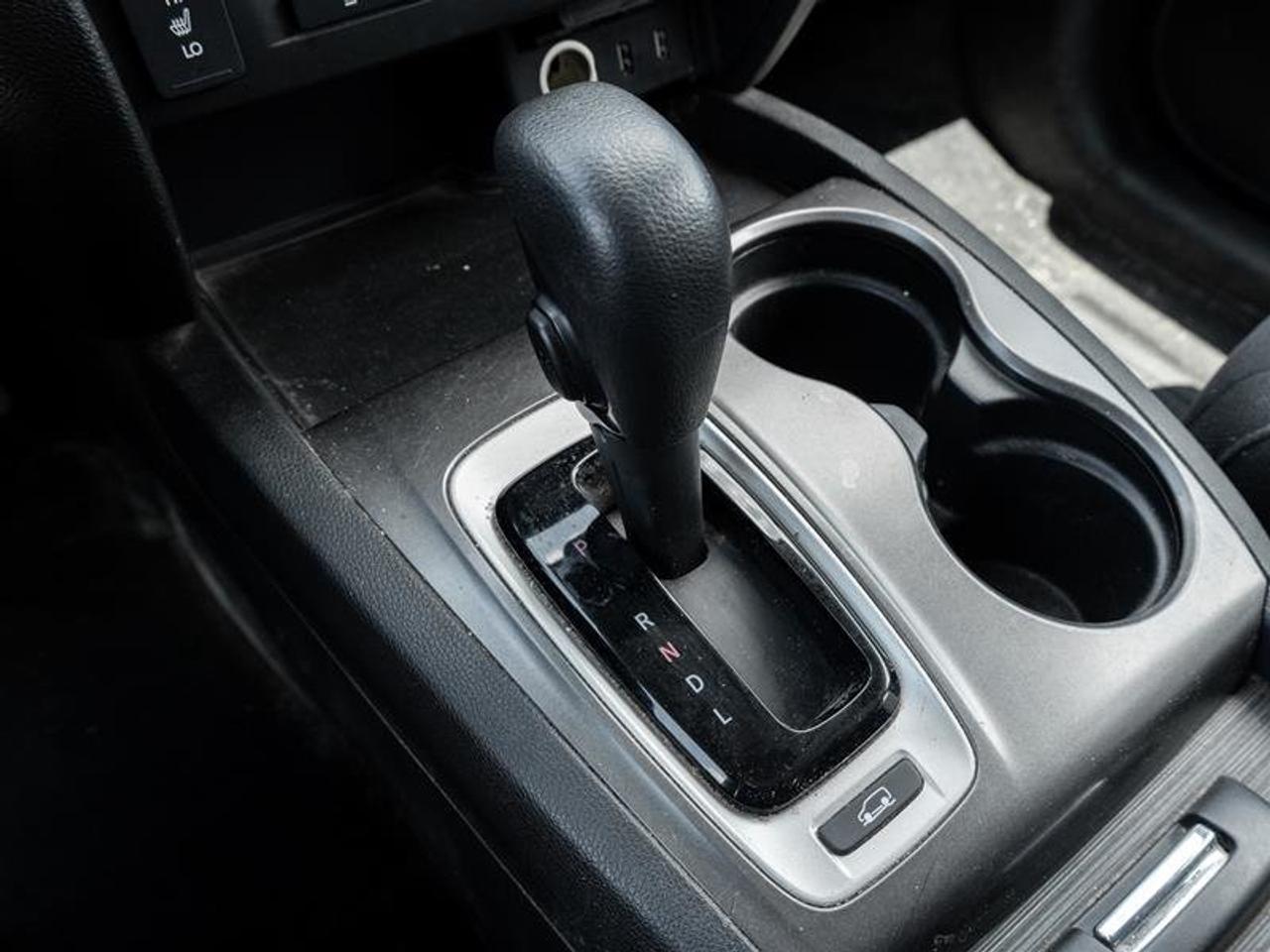 2017 Honda Pilot V6 LX 6AT AWD Photo