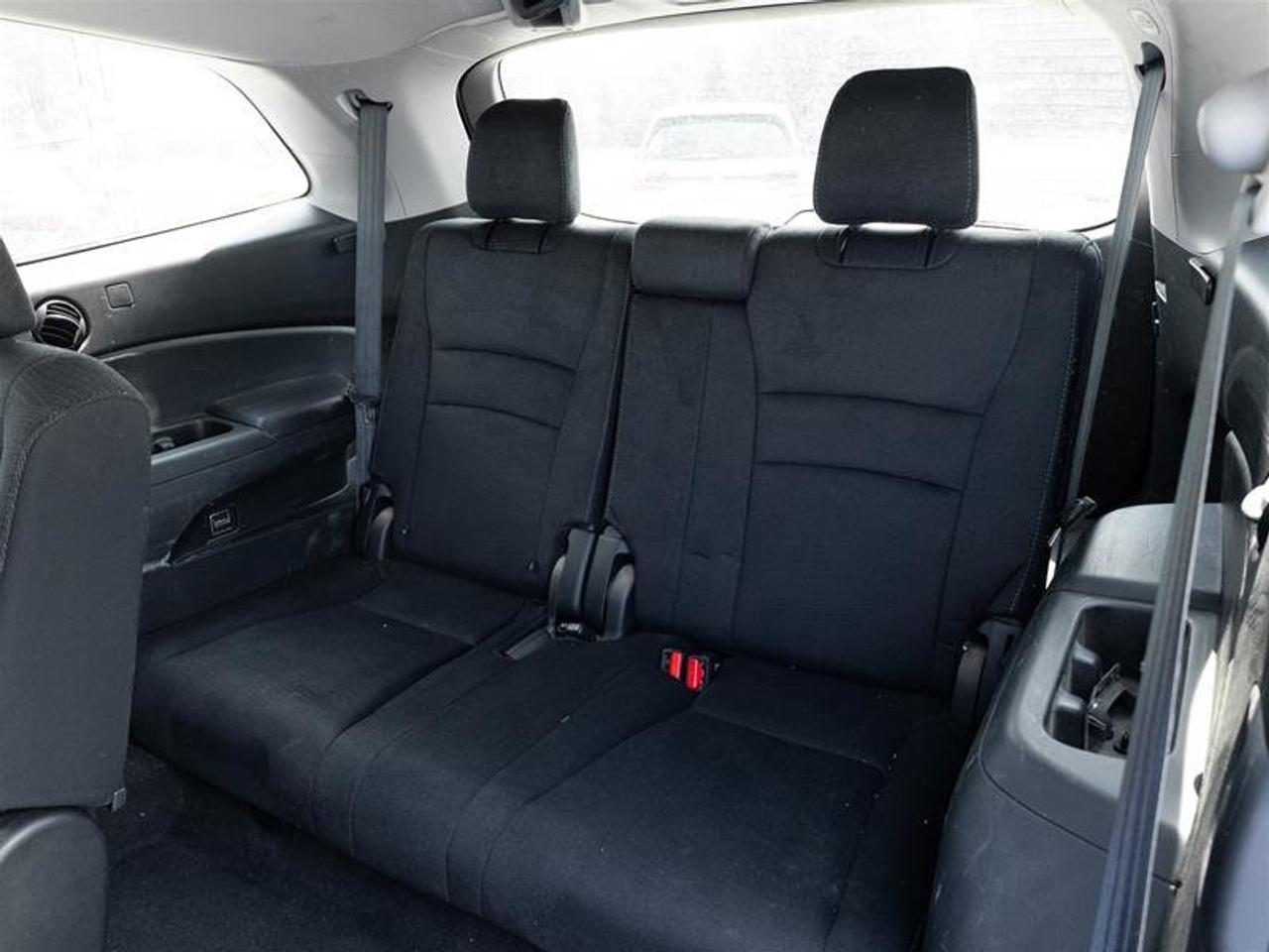 2017 Honda Pilot V6 LX 6AT AWD Photo