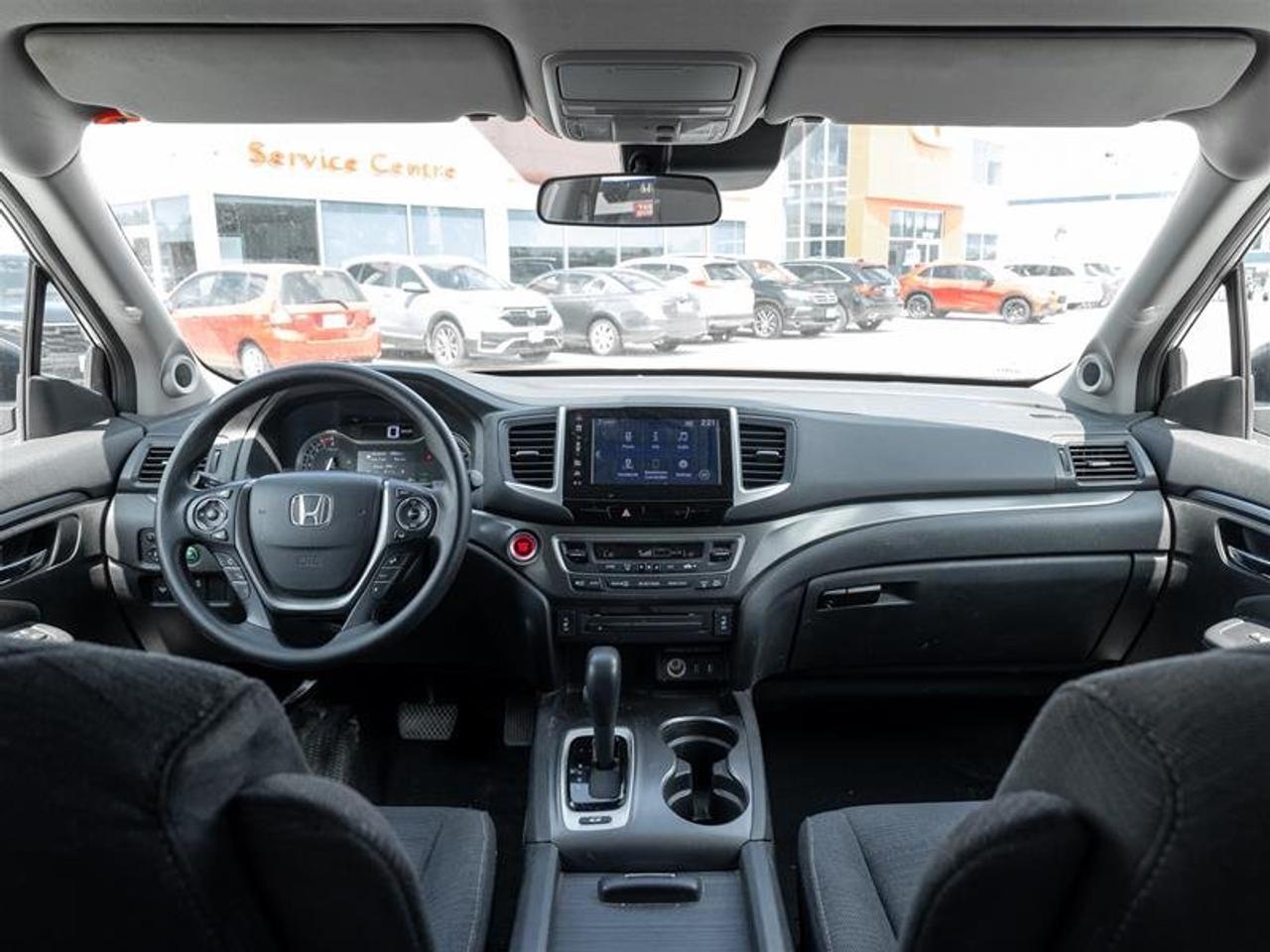 2017 Honda Pilot V6 LX 6AT AWD Photo