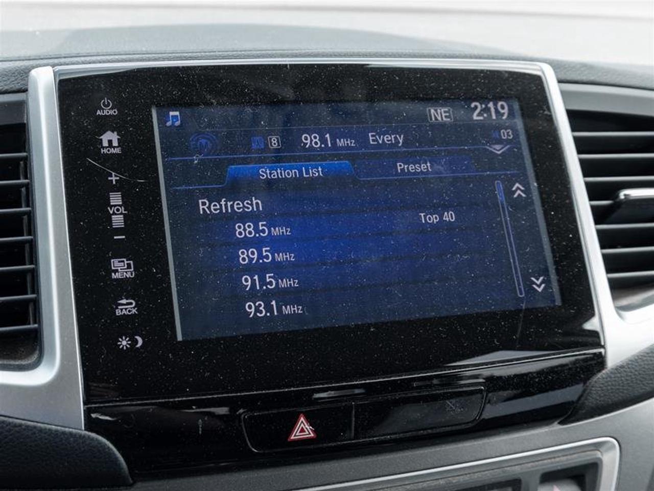 2017 Honda Pilot V6 LX 6AT AWD Photo
