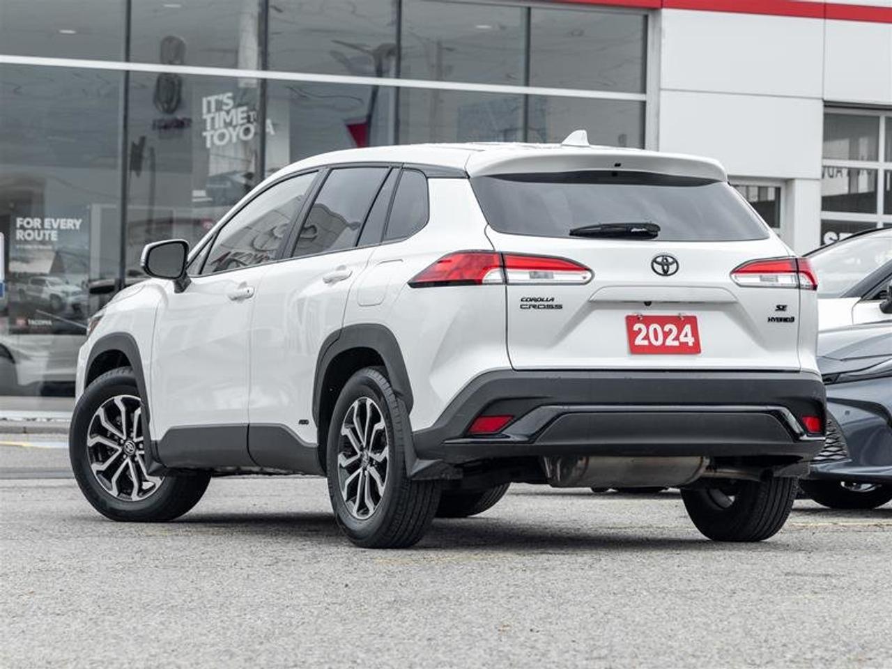 2024 Toyota Corolla Cross Hybrid SE AWD Backup Cam | Heated Seats | Adaptive Cruise | SE Photo