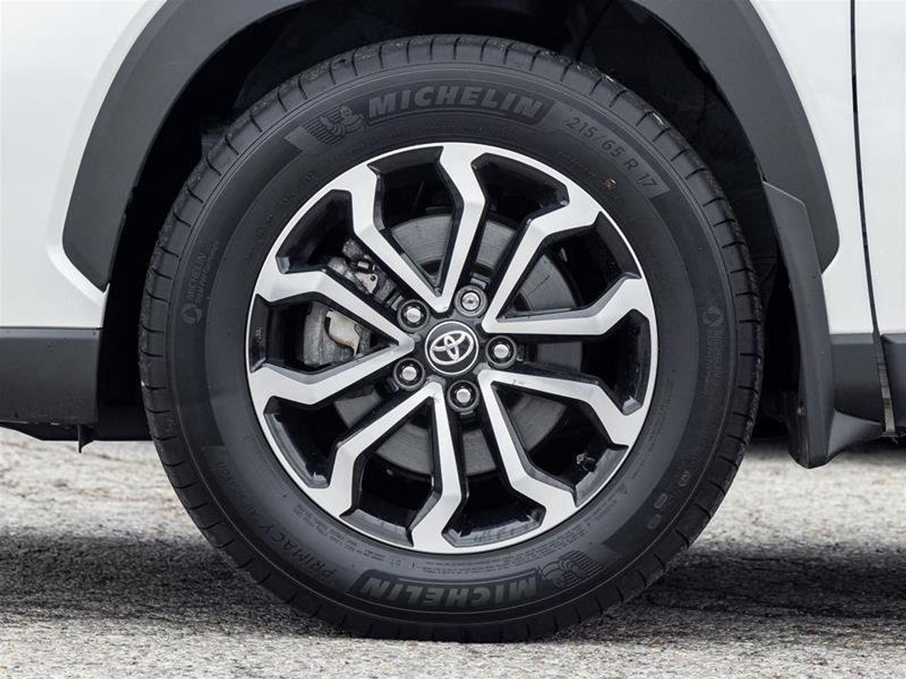 2024 Toyota Corolla Cross Hybrid SE AWD Backup Cam | Heated Seats | Adaptive Cruise | SE Photo