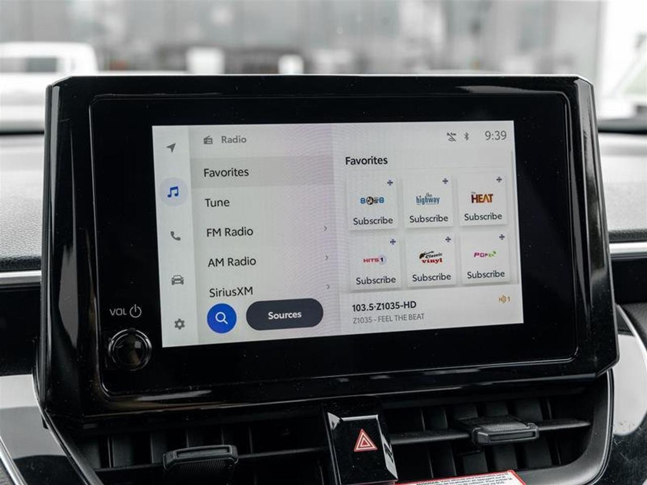 2024 Toyota Corolla Cross Hybrid SE AWD Backup Cam | Heated Seats | Adaptive Cruise | SE Photo