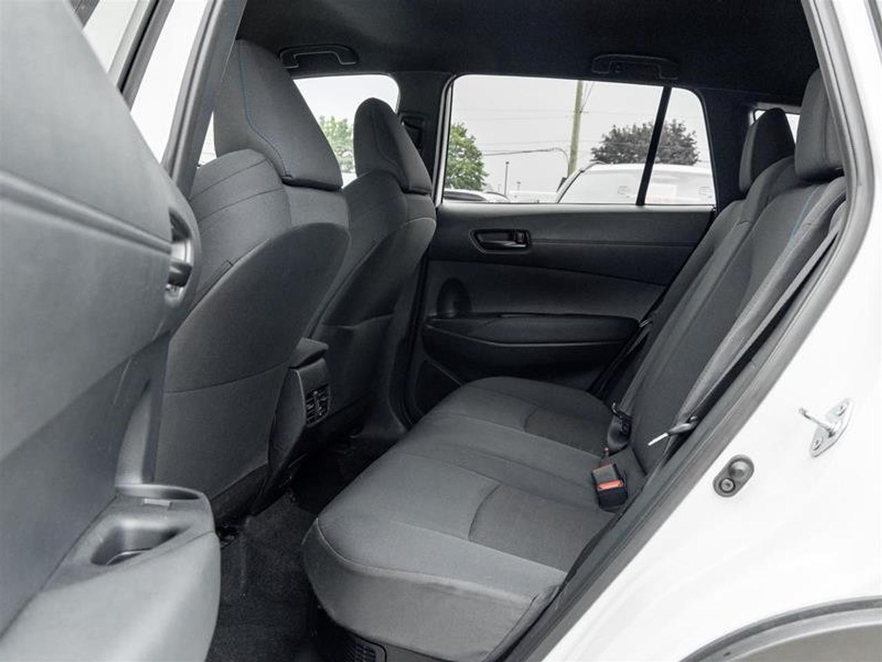 2024 Toyota Corolla Cross Hybrid SE AWD Backup Cam | Heated Seats | Adaptive Cruise | SE Photo