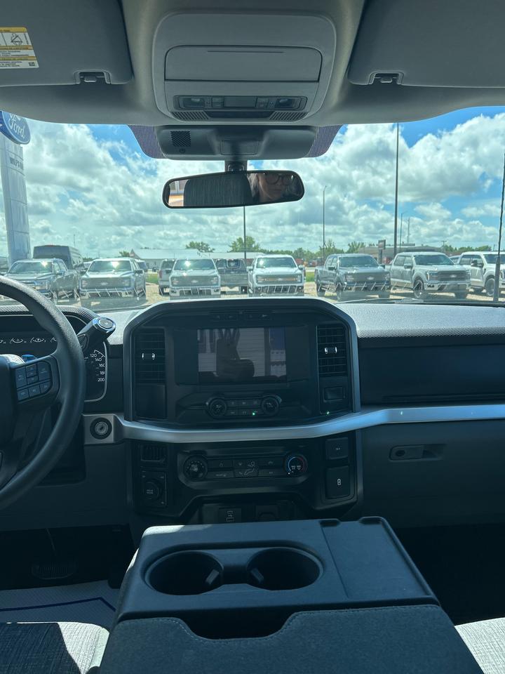 2023 Ford F-150 XLT Photo5