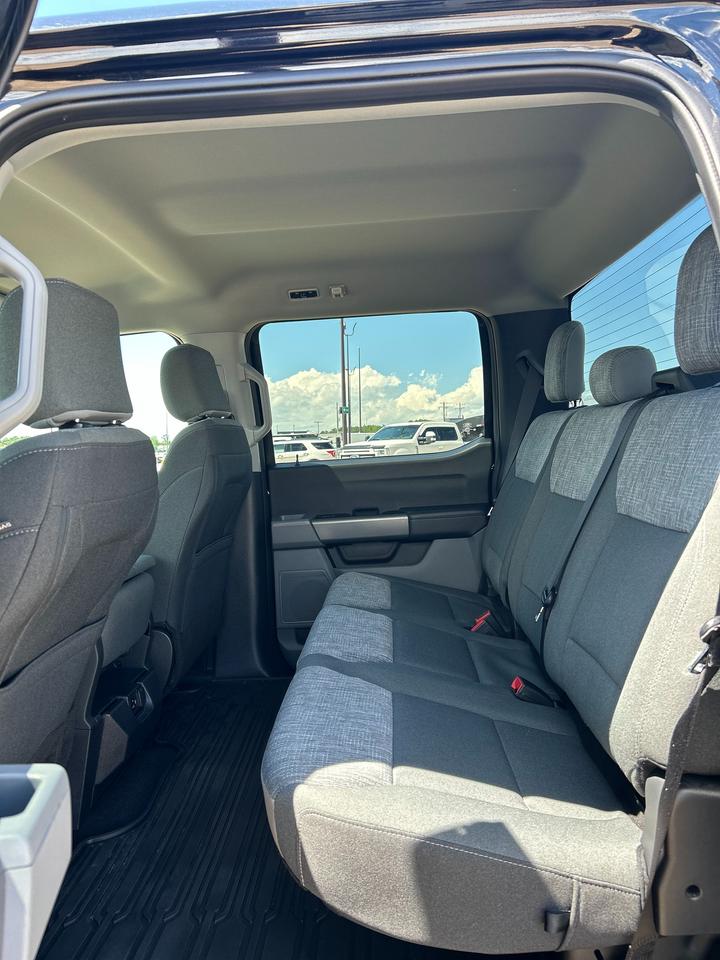 2023 Ford F-150 XLT Photo5