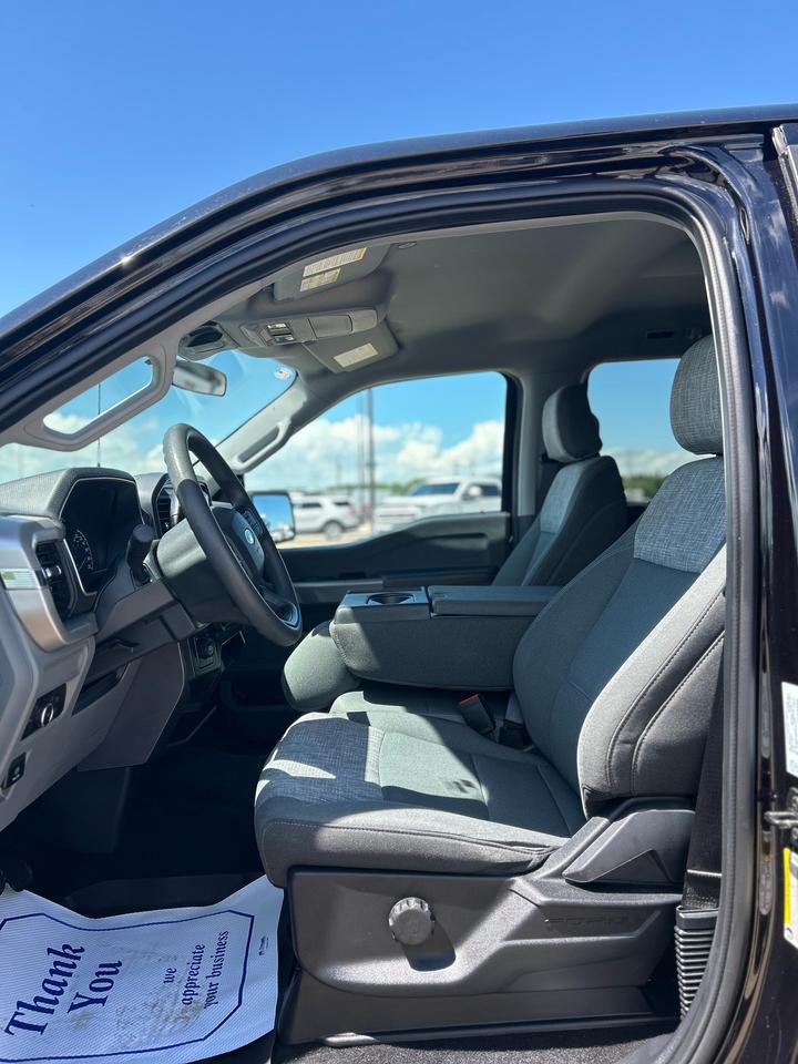 2023 Ford F-150 XLT Photo5