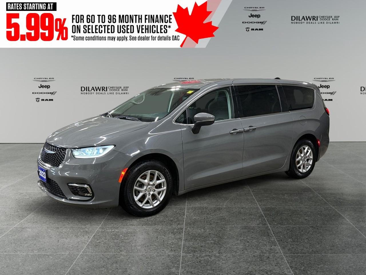 2023 Chrysler Pacifica Touring L FWD Photo
