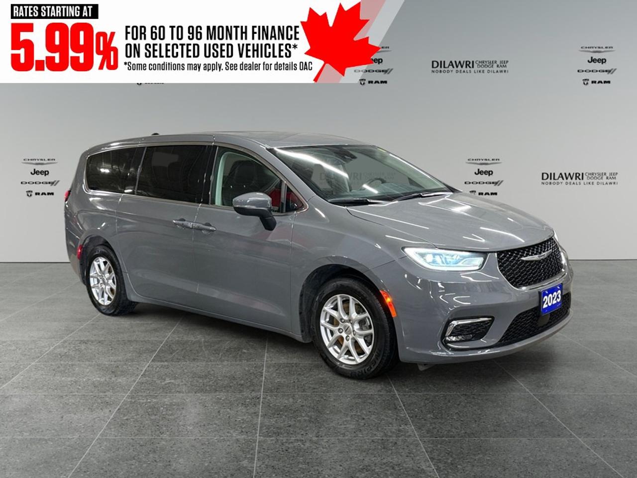 2023 Chrysler Pacifica Touring L FWD Photo