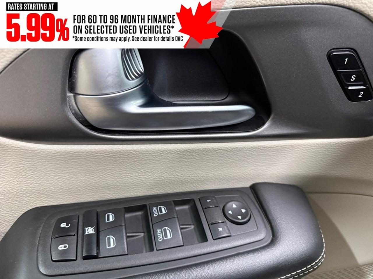 2023 Chrysler Pacifica Touring L FWD Photo