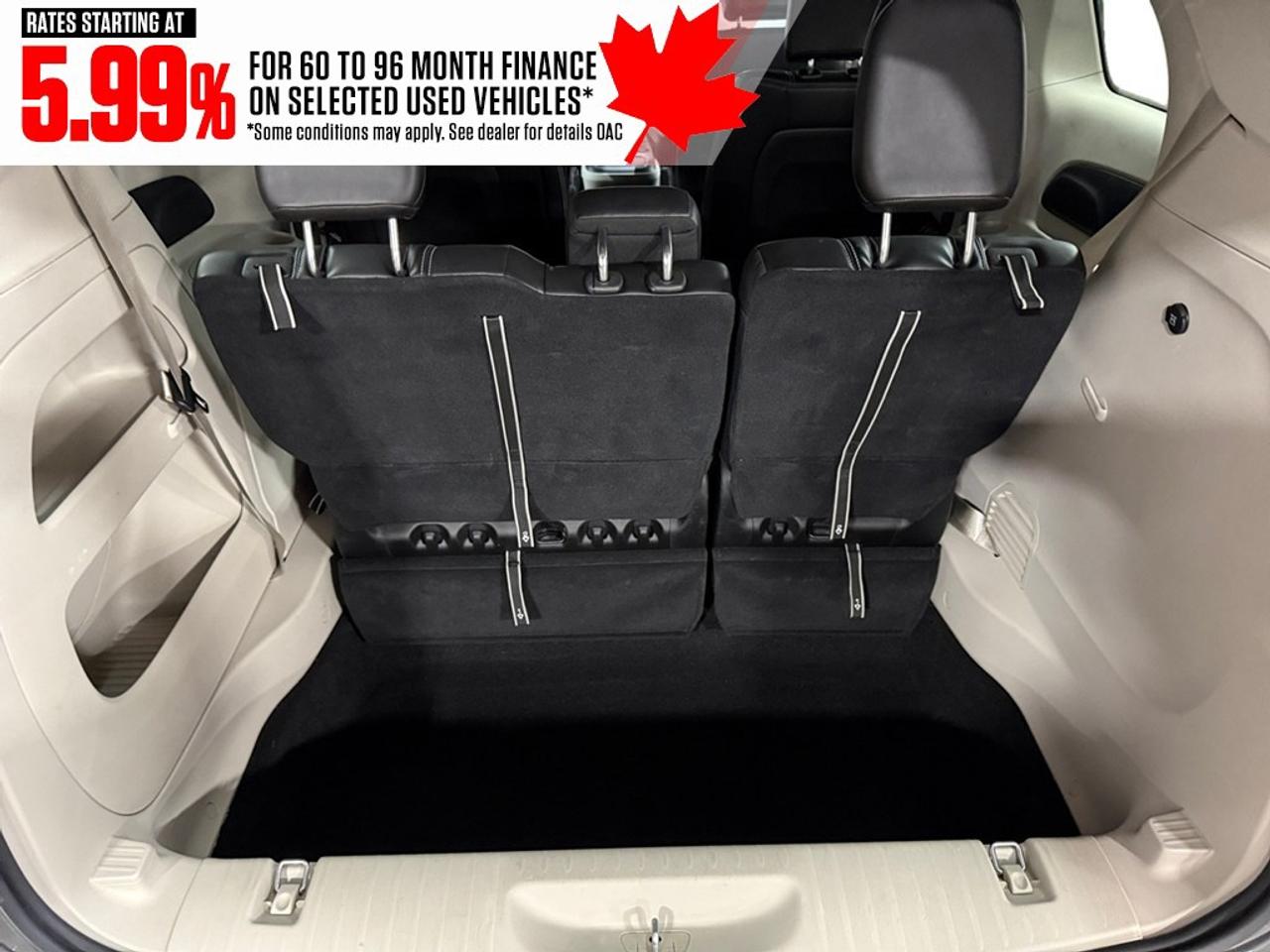 2023 Chrysler Pacifica Touring L FWD Photo