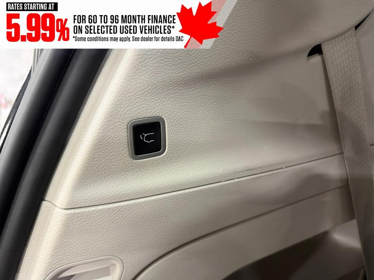 2023 Chrysler Pacifica Touring L FWD Photo