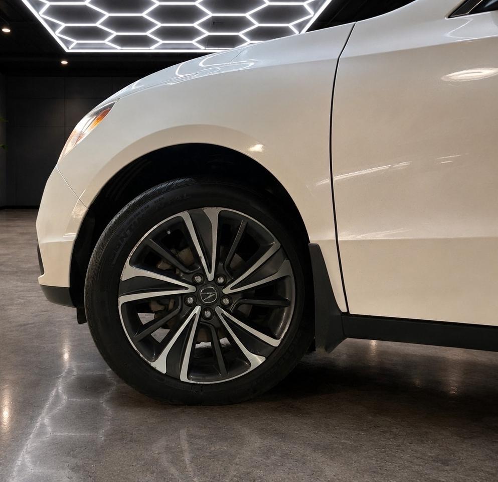 2020 Acura MDX Technology SH-AWD 7 passengers Photo