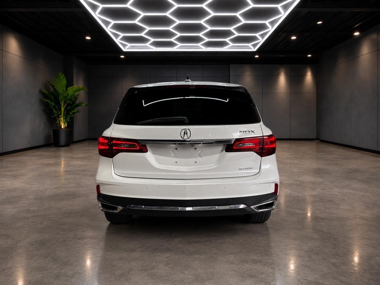 2020 Acura MDX Technology SH-AWD 7 passengers Photo