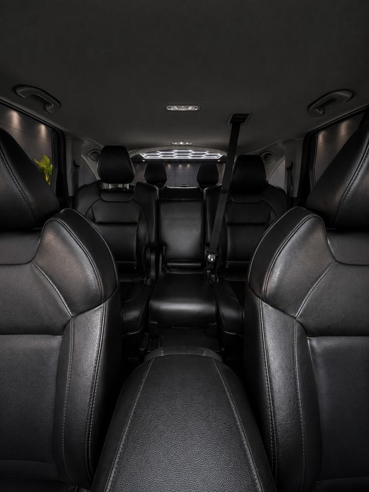 2020 Acura MDX Technology SH-AWD 7 passengers Photo