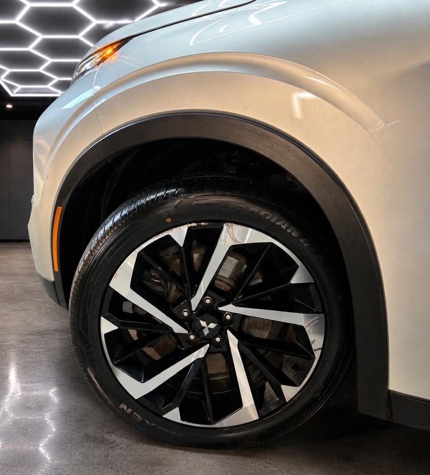 2022 Mitsubishi Outlander SE S-AWD Photo