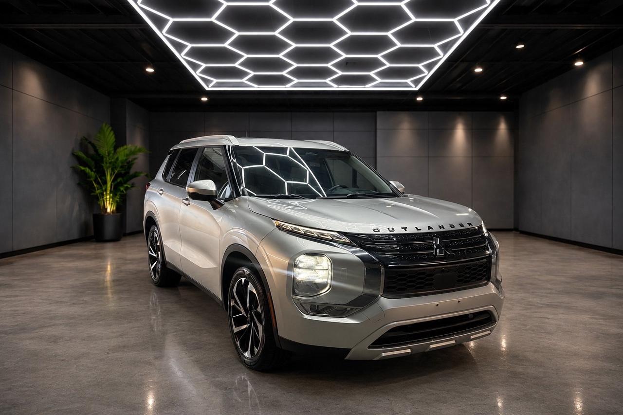 2022 Mitsubishi Outlander SE S-AWD Photo