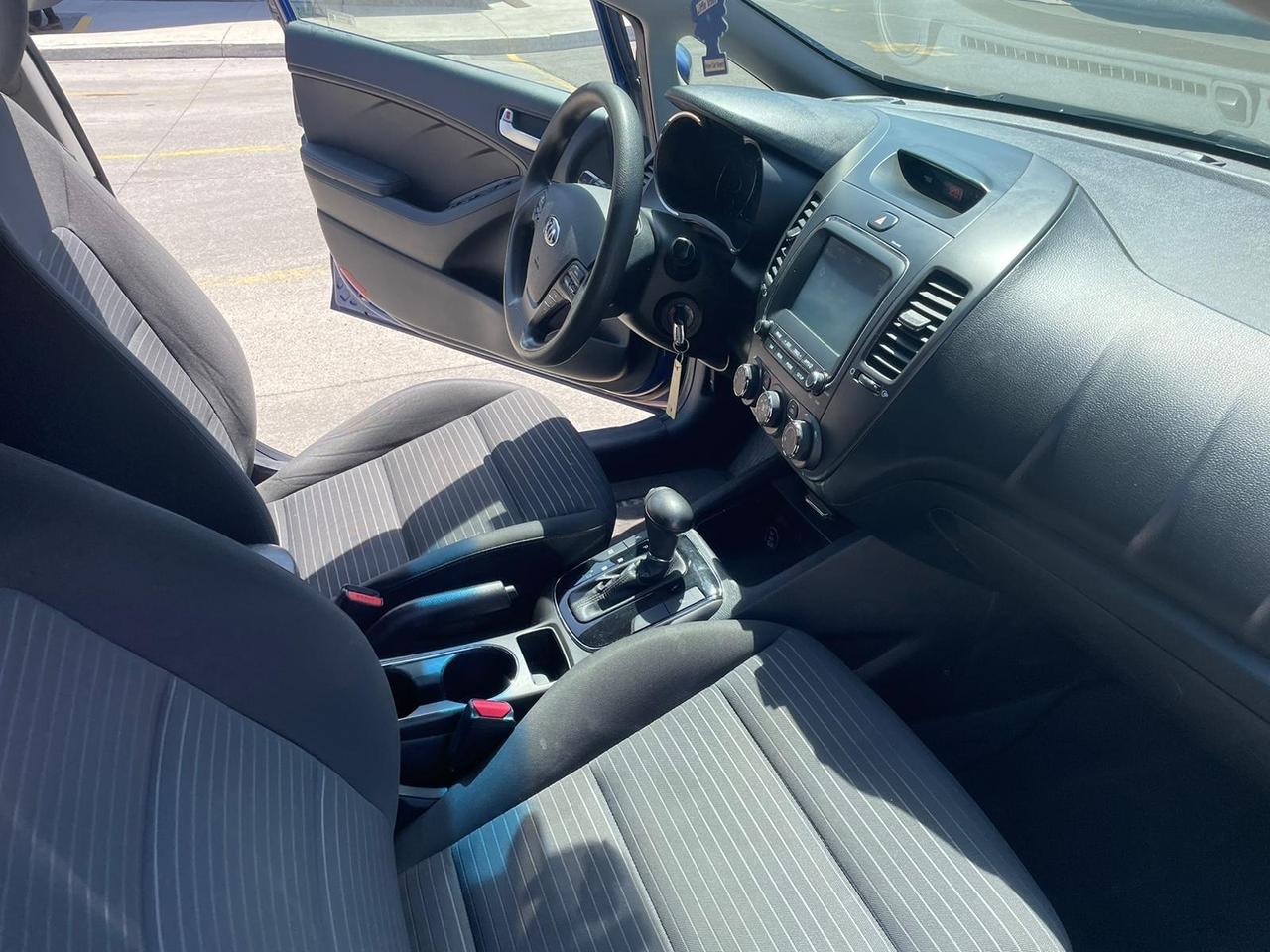 2017 Kia Forte LX Photo