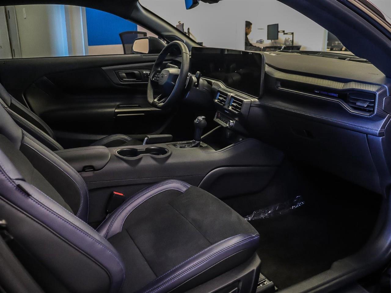 2026 Ford Mustang Dark Horse | Dark Horse Handling Pkg. | Appearance Pkg. | Sync | Photo