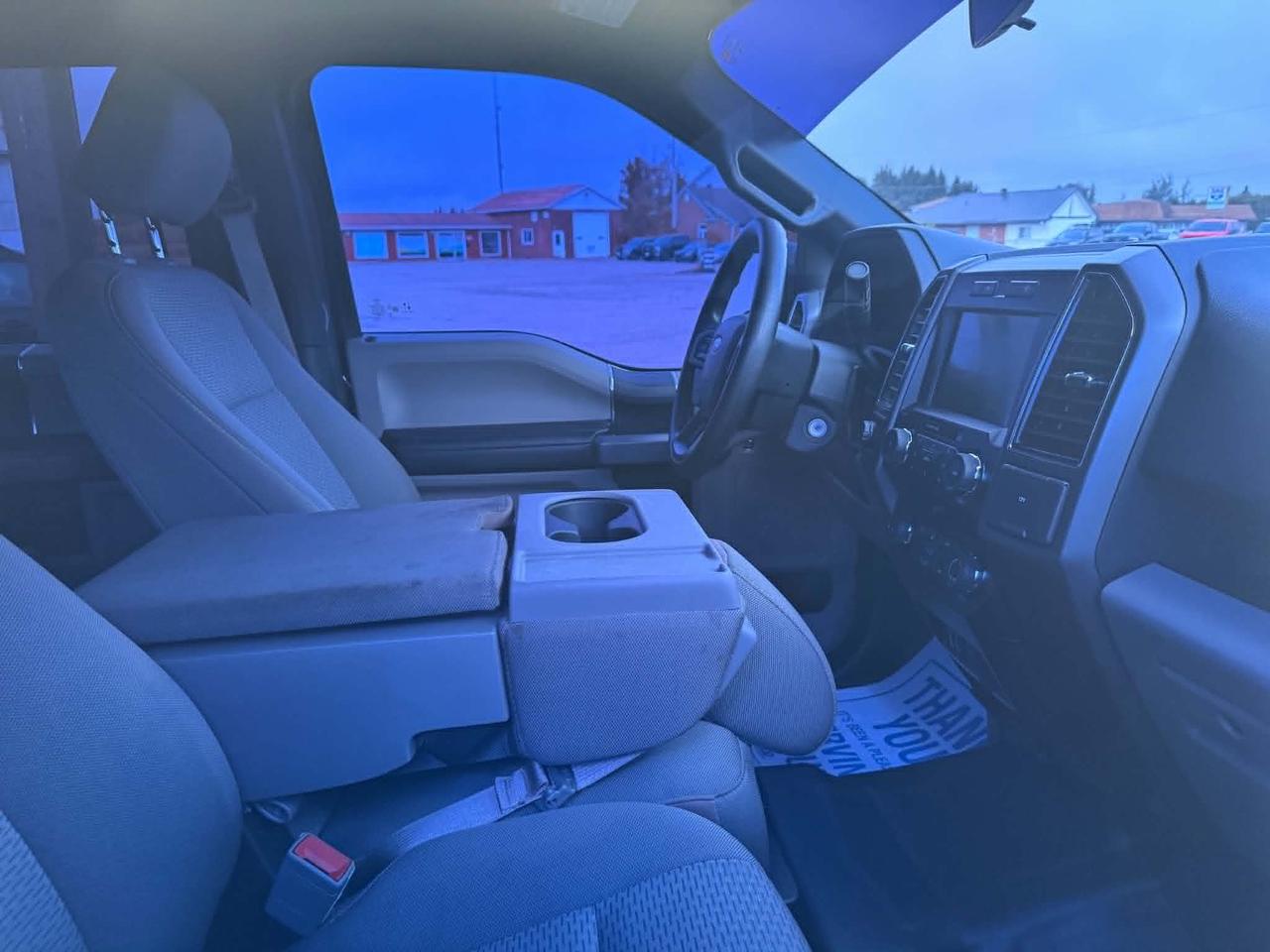 2020 Ford F-150 XLT Photo2