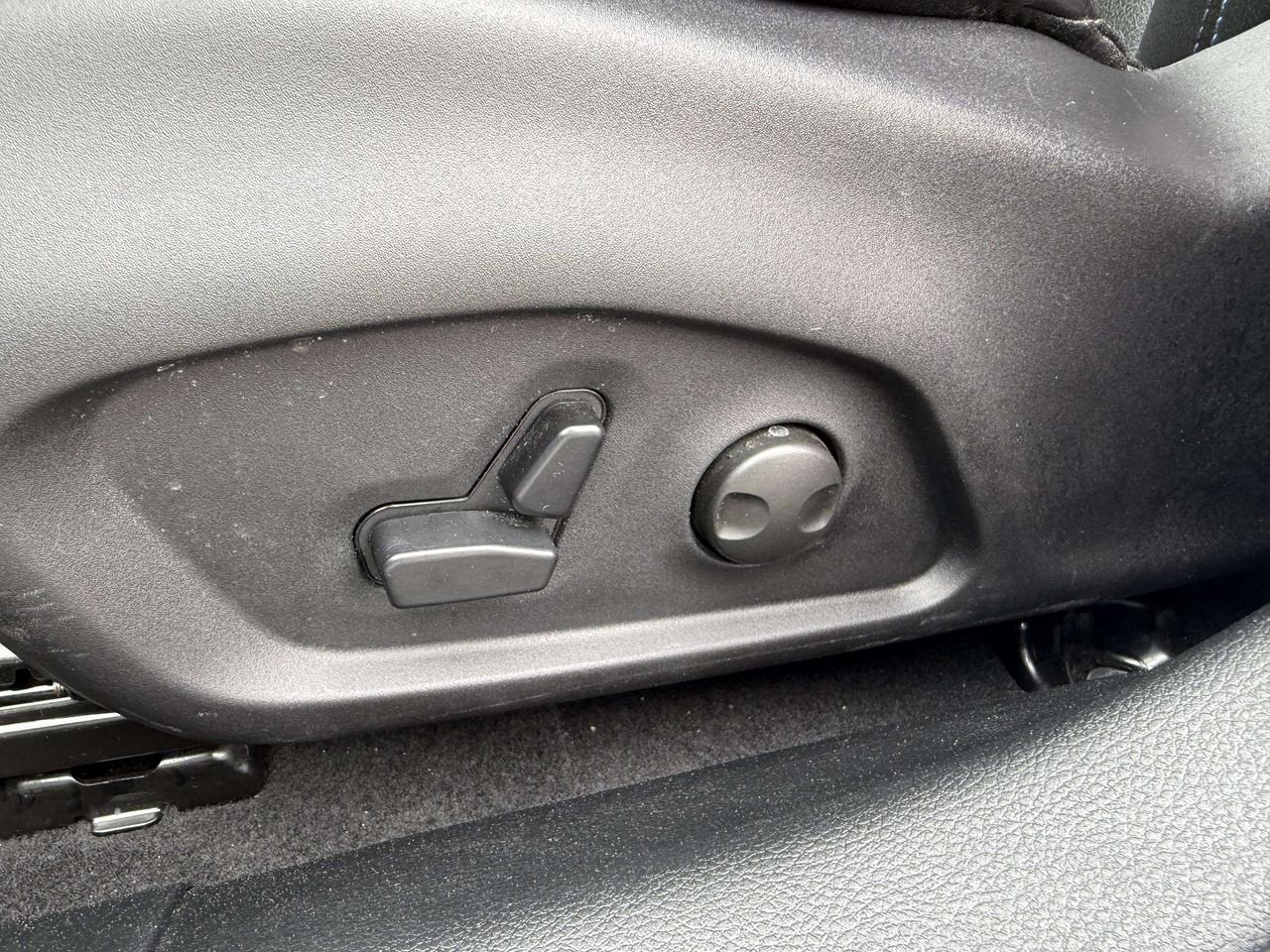 2026 Jeep Compass Limited 4x4 - Sunroof - Power liftgate - Alpine Photo