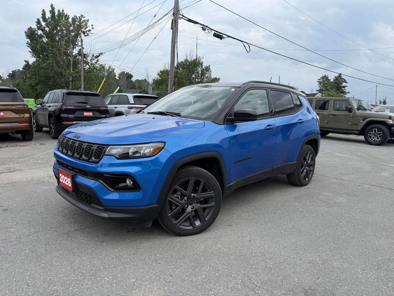 2026 Jeep Compass Limited 4x4 - Sunroof - Power liftgate - Alpine Photo