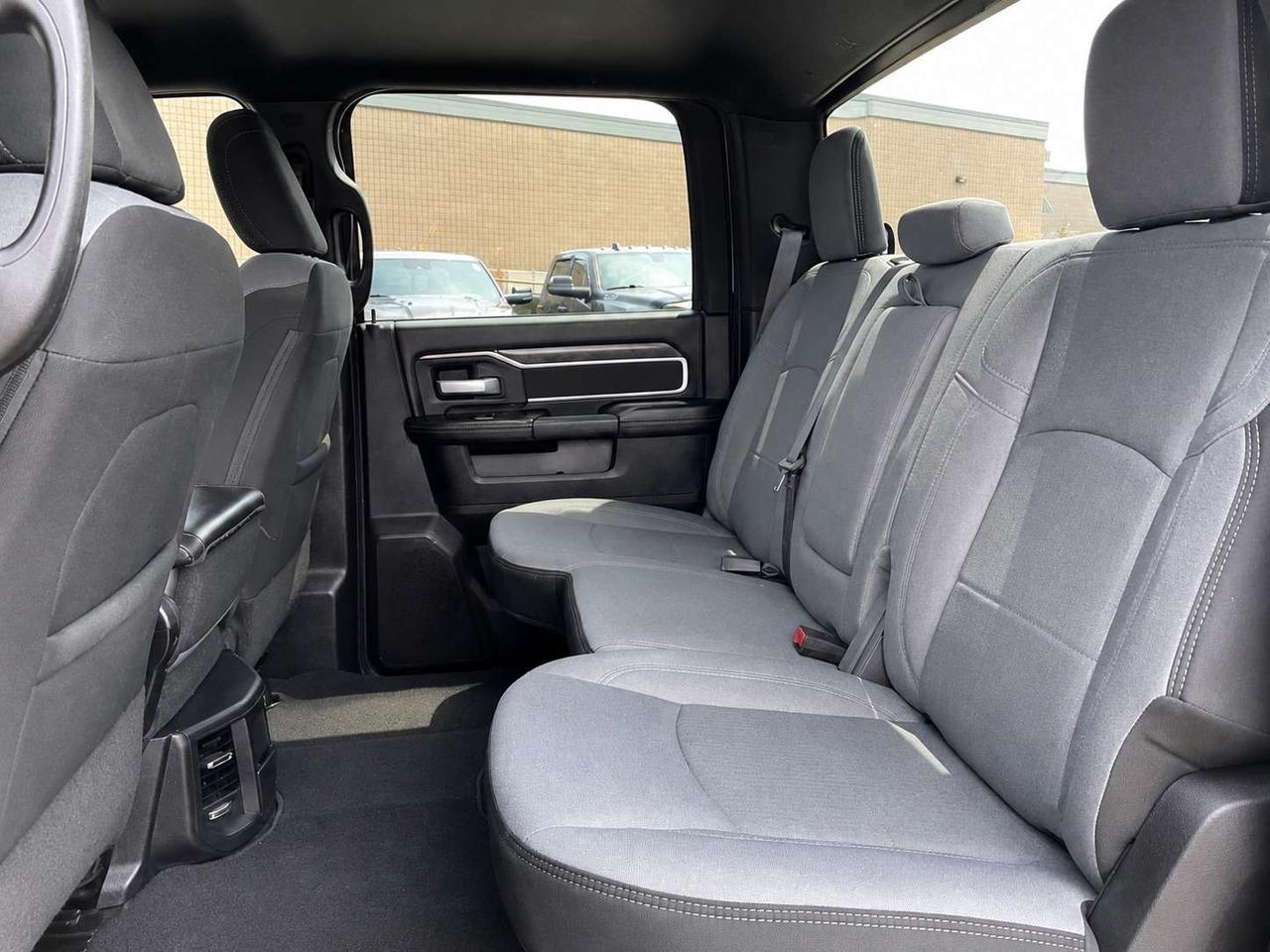 2024 RAM 3500 Big Horn Crew | 6.7L Diesel | Tow Pkg | 4X4 Photo