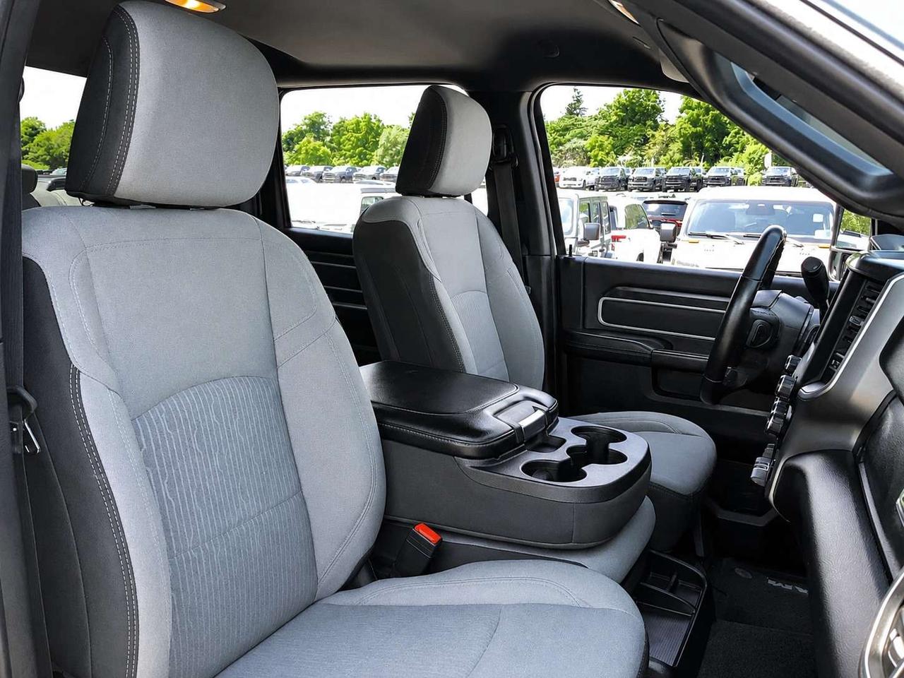 2024 RAM 3500 Big Horn Crew | 6.7L Diesel | Tow Pkg | 4X4 Photo