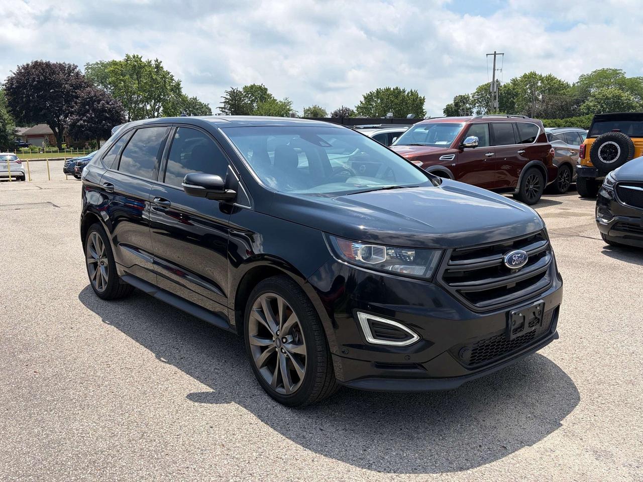 2017 Ford Edge SPORT AWD, REMOTE START, SUNROOF, BACK UP CAMERA! Photo