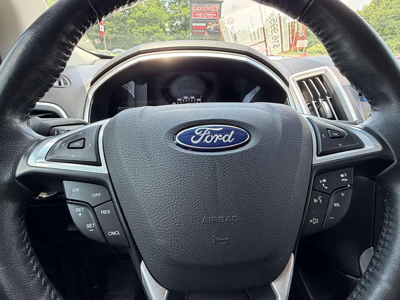 2017 Ford Edge SPORT AWD, REMOTE START, SUNROOF, BACK UP CAMERA! - Photo #10