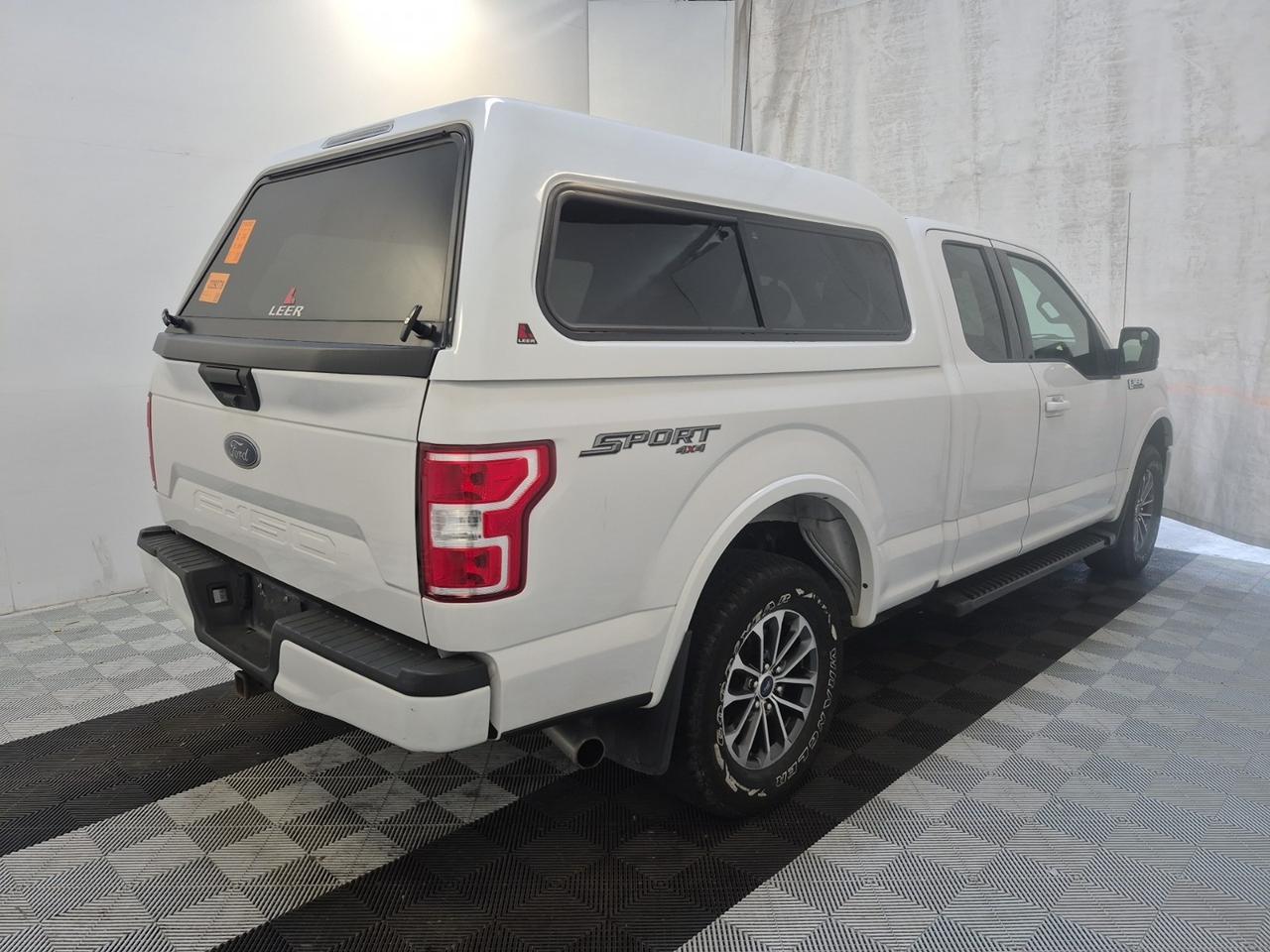2020 Ford F-150 XLT Photo2