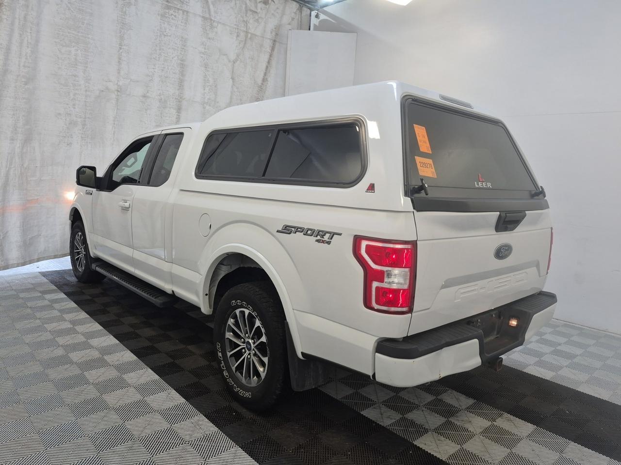 2020 Ford F-150 XLT Photo3