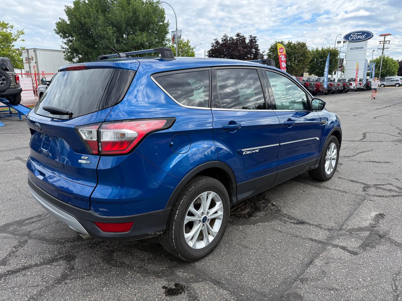 2017 Ford Escape SE Photo4