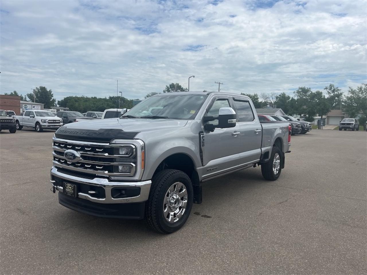 2023 Ford F-350 Super Duty Lariat  - Navigation Photo4