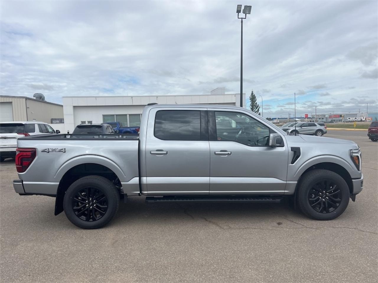 2026 Ford F-150 Lariat  - Tow Package Photo1