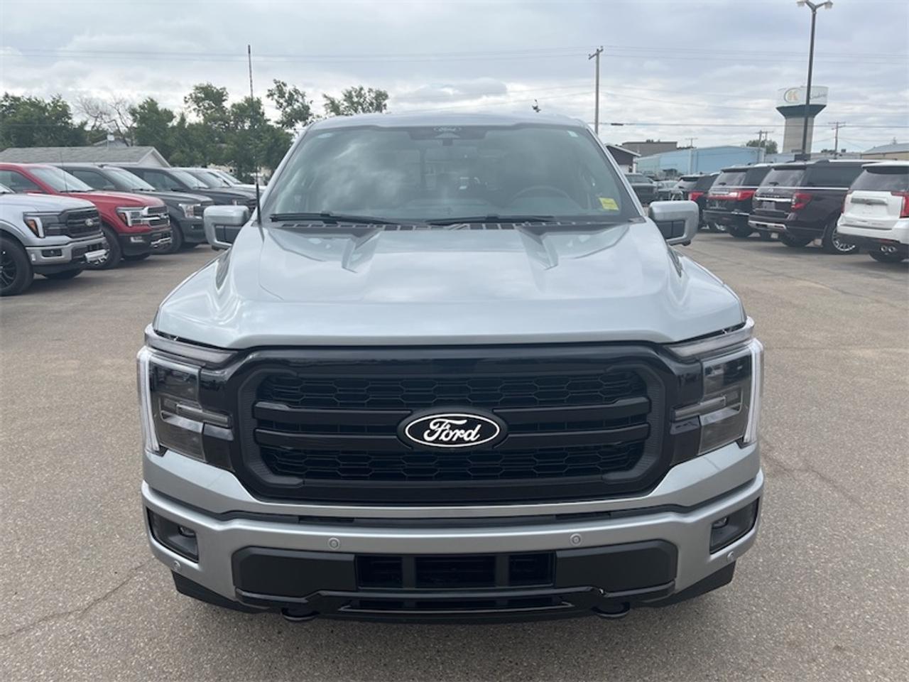 2026 Ford F-150 Lariat  - Tow Package Photo3