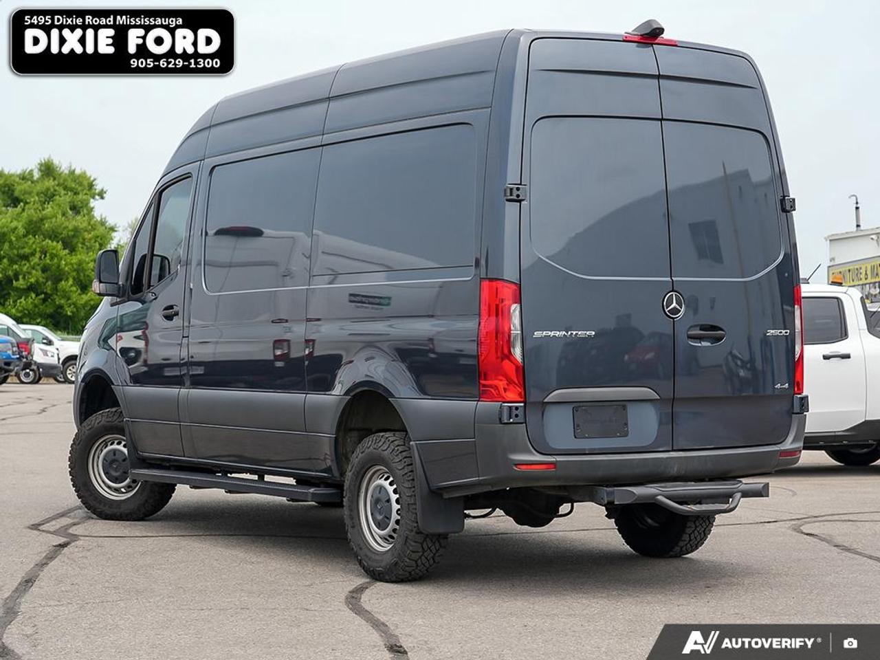 2022 Mercedes-Benz Sprinter CARGO VAN Photo3
