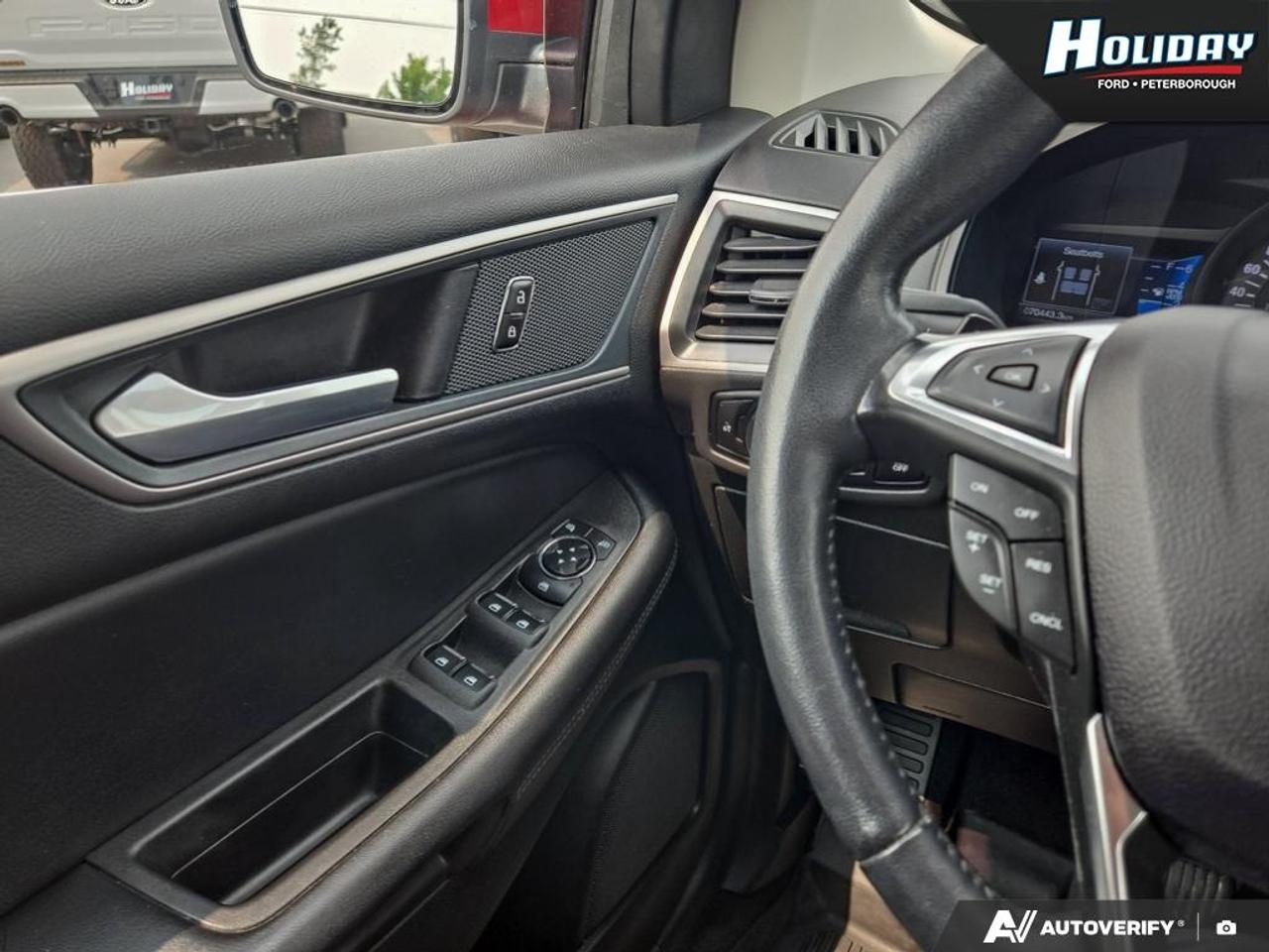 2024 Ford Edge ST Line Photo