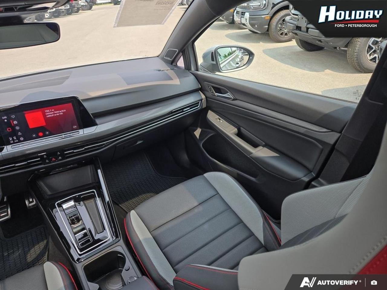 2024 Volkswagen Golf GTI Performance Photo