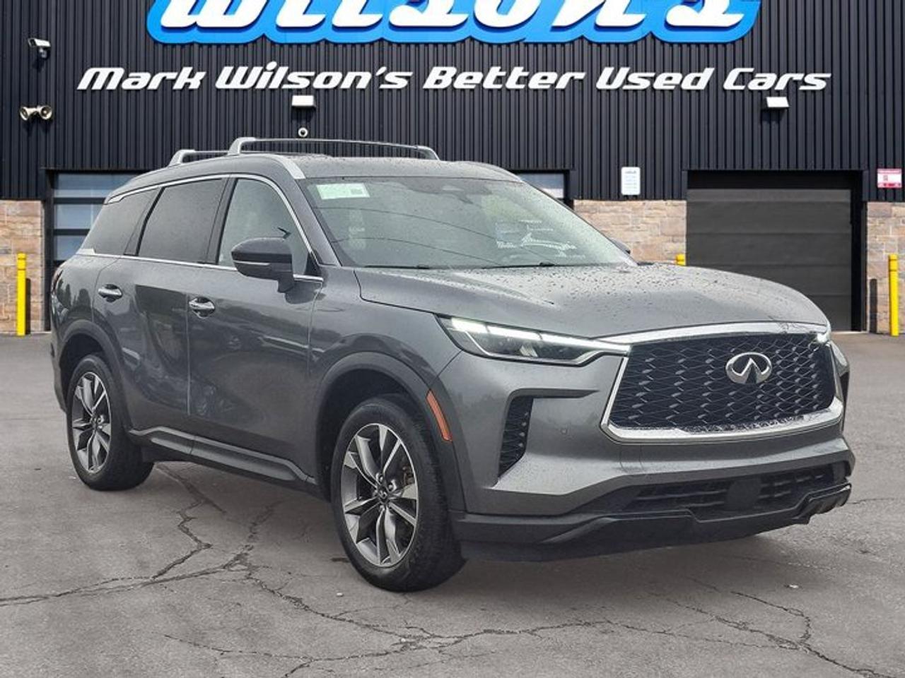 2024 Infiniti QX60 LUXE AWD | Leather | Sunroof | Nav | 360 Camera | Intelligent Cruise | Heated Wheel + Seats & More ! Photo