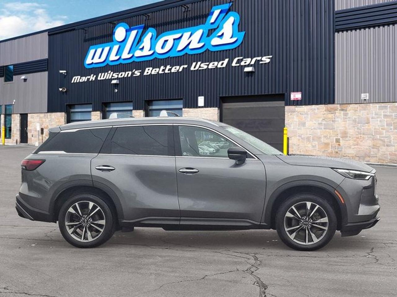 2024 Infiniti QX60 LUXE AWD | Leather | Sunroof | Nav | 360 Camera | Intelligent Cruise | Heated Wheel + Seats & More ! Photo