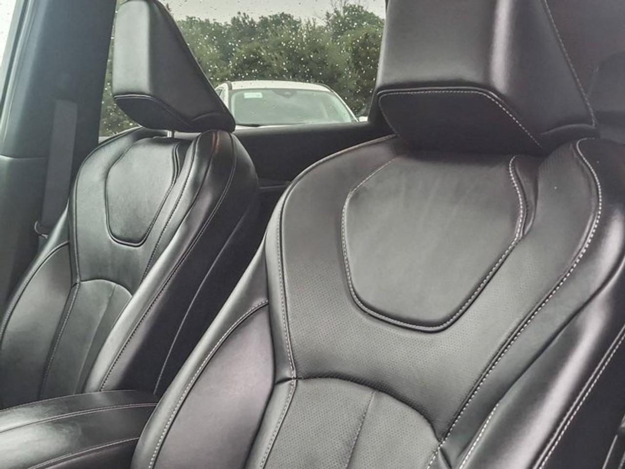 2024 Infiniti QX60 LUXE AWD | Leather | Sunroof | Nav | 360 Camera | Intelligent Cruise | Heated Wheel + Seats & More ! Photo