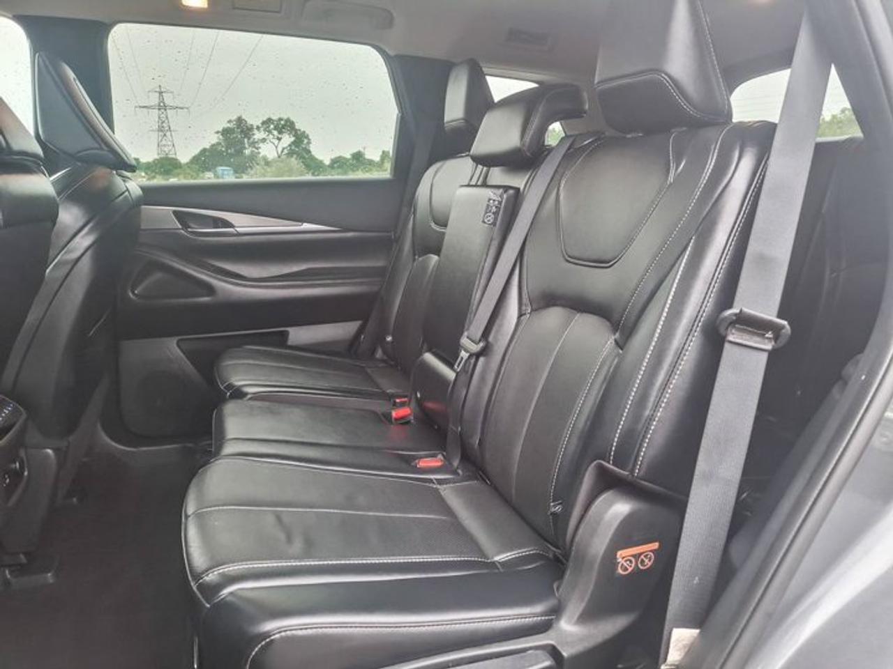 2024 Infiniti QX60 LUXE AWD | Leather | Sunroof | Nav | 360 Camera | Intelligent Cruise | Heated Wheel + Seats & More ! Photo