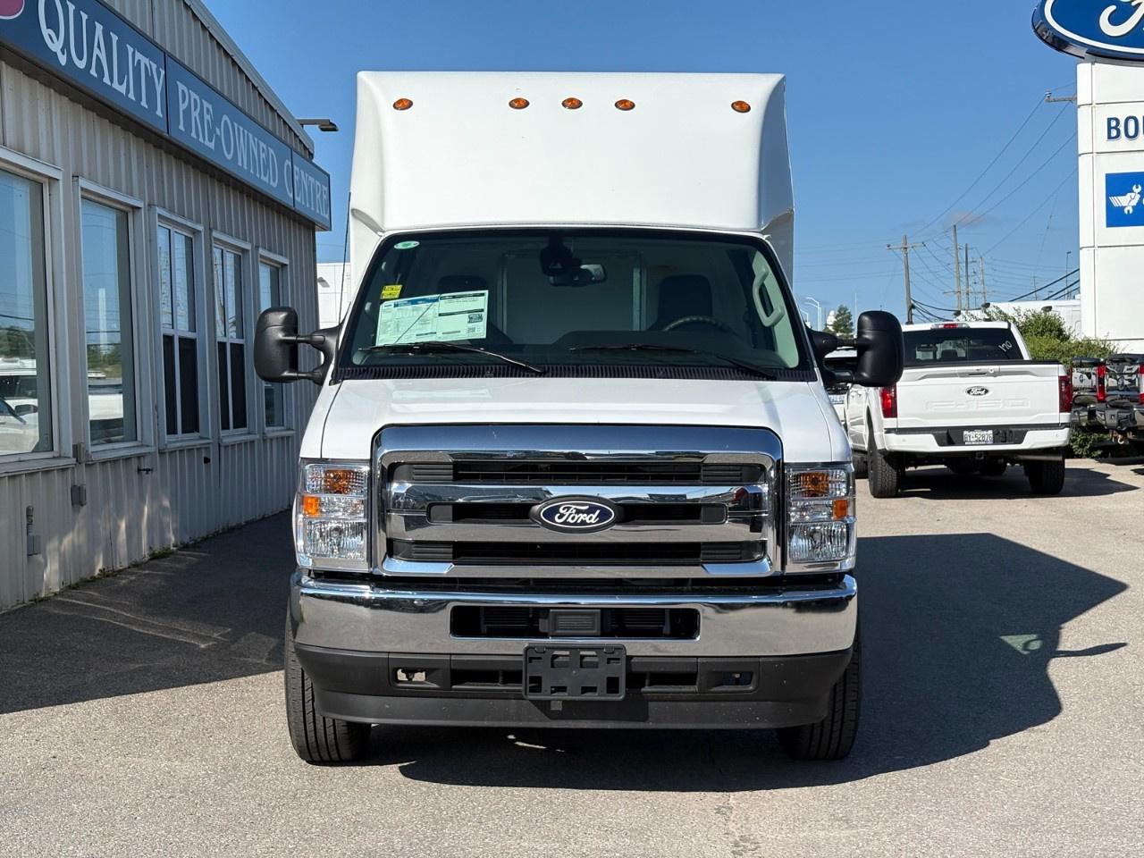 2027 Ford E-Series Cutaway E-350 SRW 138" WB Photo