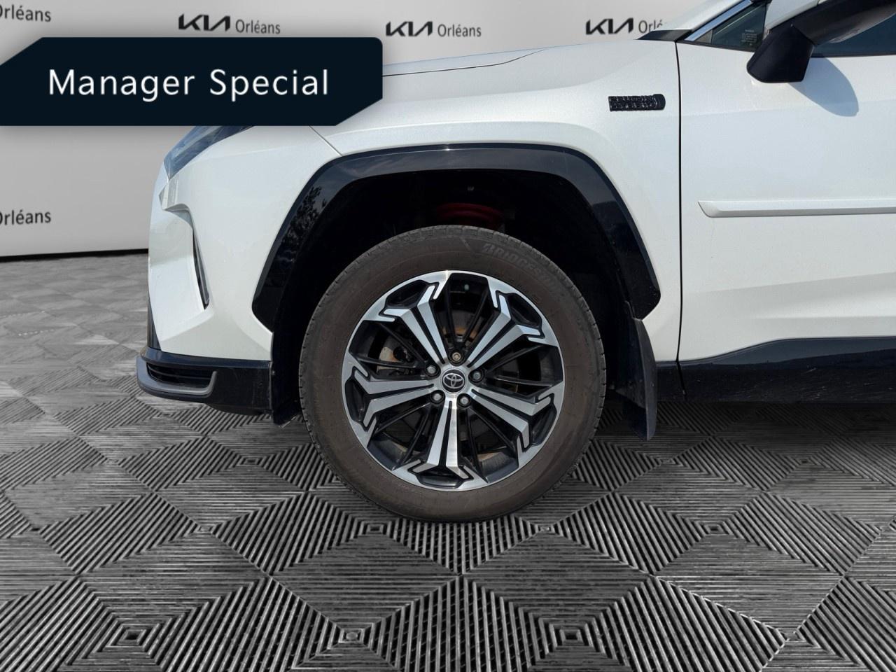 2023 Toyota RAV4 Prime XSE AWD Photo