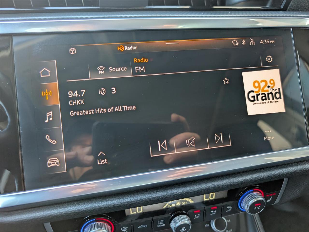 2023 Audi Q3 QTRO S-LINE -  PANO ROOF - LEATHER - TECH FEATS Photo
